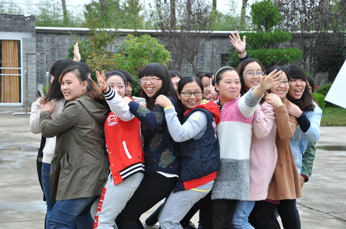 熱烈慶祝鹽城思科2014年Q3季度優(yōu)秀員工表彰大會(huì)圓滿舉行！