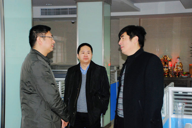 鹽城市經(jīng)信委、軟件園領(lǐng)導蒞臨鹽城思科檢查指導工作會議報道